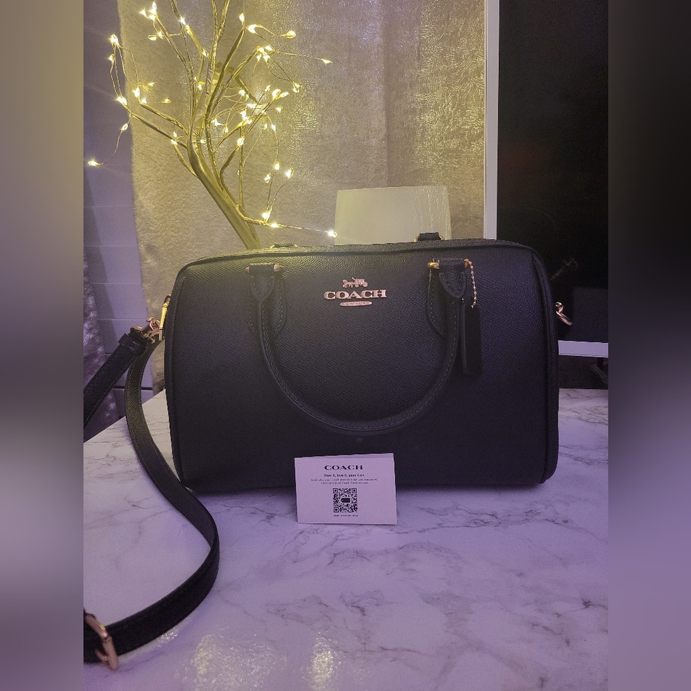 Coach Mini Bennett Satchel in Crossgrain Leather (Black)
